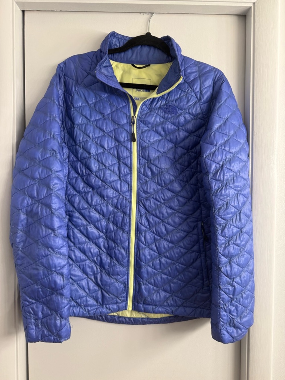 The North Face Thermoball Quilted Packabe Jacket Women’s Size Large